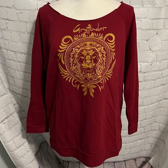 Next Level - Gryffindor Red Top - XL - Picture 1 of 4